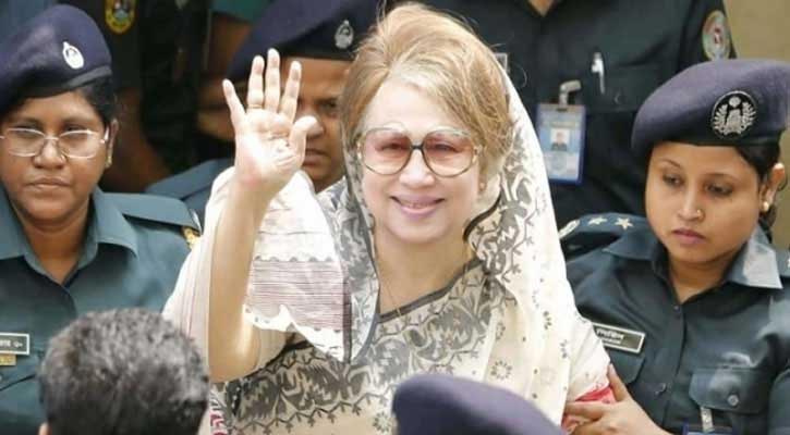 Khaleda’s bail extended for one year in five cases