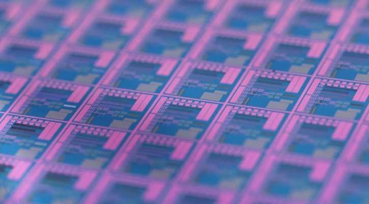 US to Open $5B Research Hub in China Chips Race