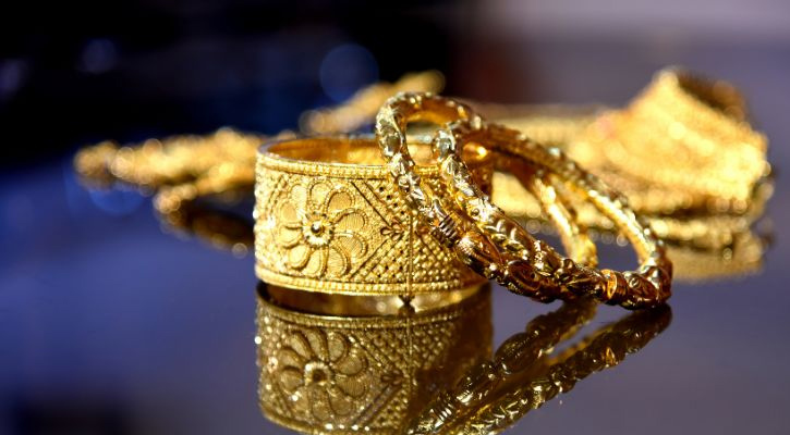 Gold price hits new record in Bangladesh again