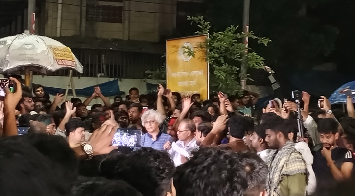 Govt accepts JnU students’ key demands