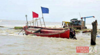 Signal 3 at seaports as Bay low triggers storm alert