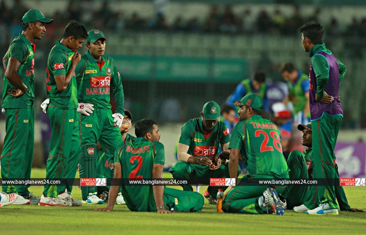 প্রাণহীন শের-ই-বাংলার গ্যালারি