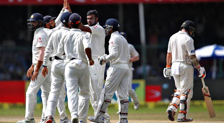 ৫০০তম টেস্টে জিততে ভারতের চাই ৬ উইকেট