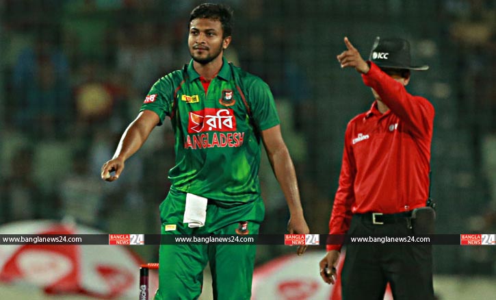 রাজ্জাকের কীর্তিতে নাম লেখালেন সাকিব