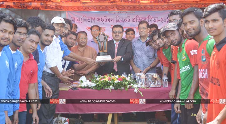 নোবিপ্রবিতে আন্তঃবিভাগ ক্রিকেট প্রতিযোগিতার উদ্বোধন