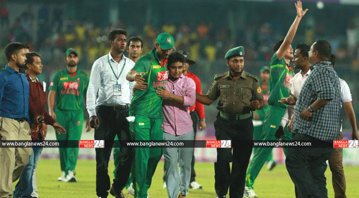 মাশরাফির অন্ধভক্ত মেহেদীর ‘ম্যাজিক’