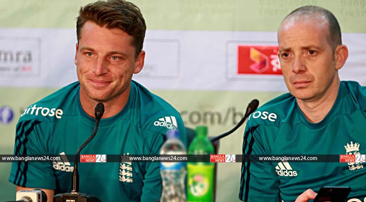 বাংলাদেশকেই ফেভারিট মানছেন ইংলিশ অধিনায়ক