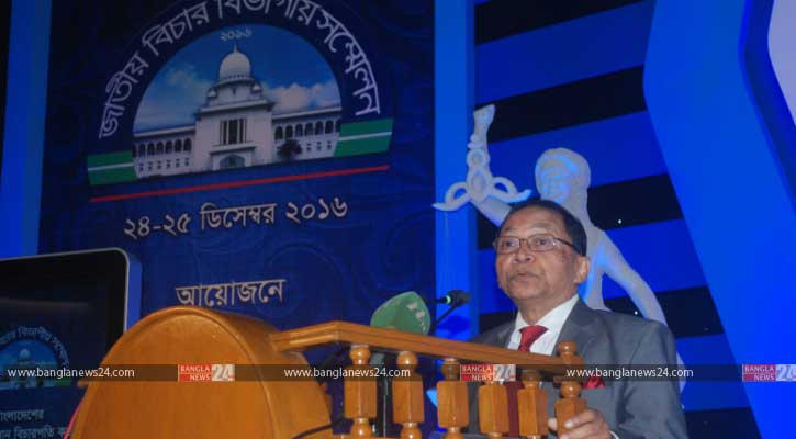 বাইরের জেলা জজের গাড়ি ঢাকায় দৃশ্যমান, গ্রহণযোগ্য নয়