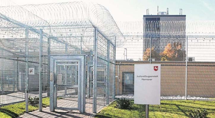 জার্মানির হানোফার কারাগারে প্রথমবারের মতো নামাজখানা নির্মাণ