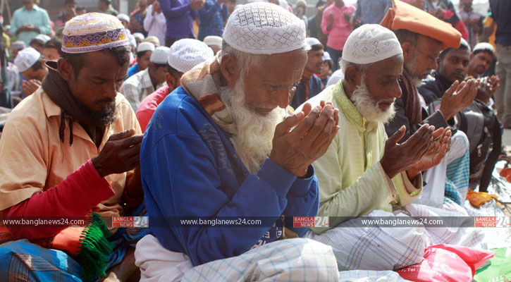 ভাঙলো তুরাগ তীরের মিলনমেলা
