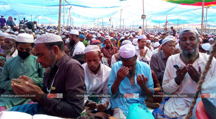 সুনামগঞ্জের ইজতেমায় আখেরি মোনাজাতে শান্তি কামনা