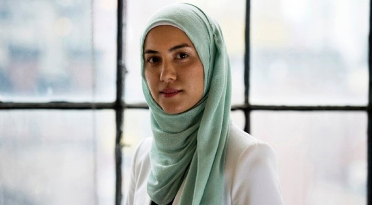 আমেরিকান মুসলিম ডিজাইনারের পোশাক জনপ্রিয়তার শীর্ষে