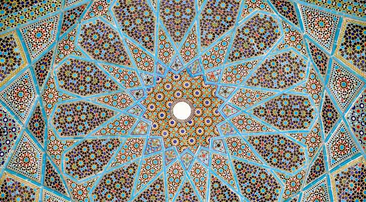 নবী করিম সা. উম্মতকে ভালোবাসাও শিখিয়েছেন