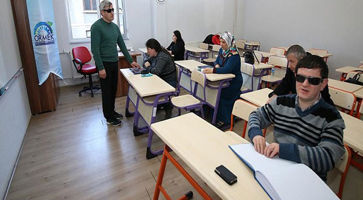 ৬৪ ঘণ্টায় কোরআন শিখবেন তুরস্কের দৃষ্টি প্রতিবন্ধীরা