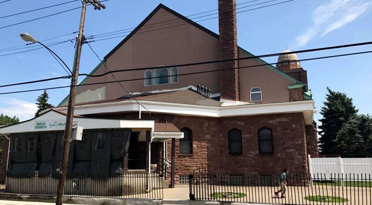 আমেরিকায় গড়ে উঠছে মুসলিম শহর!