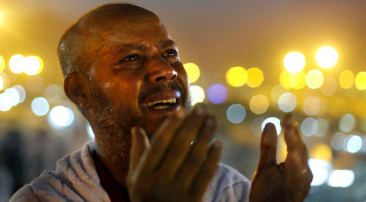 গোনাহের অভিশাপ থেকে পবিত্র হওয়ার মাধ্যম