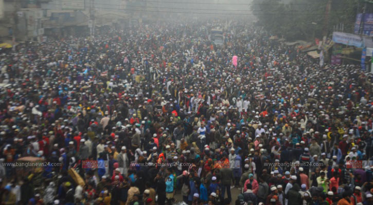 আখেরি মোনাজাত শেষে ঘরমুখী মুসল্লিদের ঢল