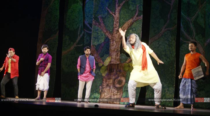 প্রাচ্যনাটের নৈশভোজে তৃপ্ত মঞ্চপ্রেমীরা