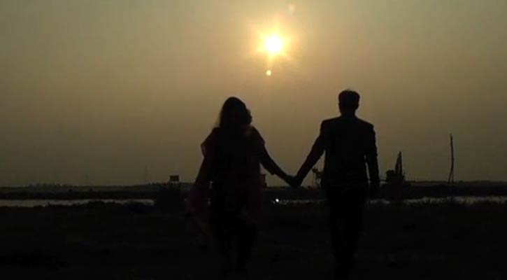 ভেতর থেকে বলছে হৃদয়, তুমি আমার প্রিয়তম