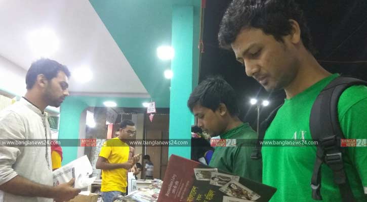 মুক্তিযুদ্ধ বিষয়ক বইয়ে আগ্রহ বাড়ছে পাঠকের