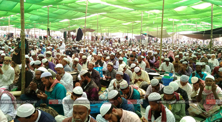 আখেরি মোনাজাতে শেষ হলো লালমনিরহাটের ইজতেমা