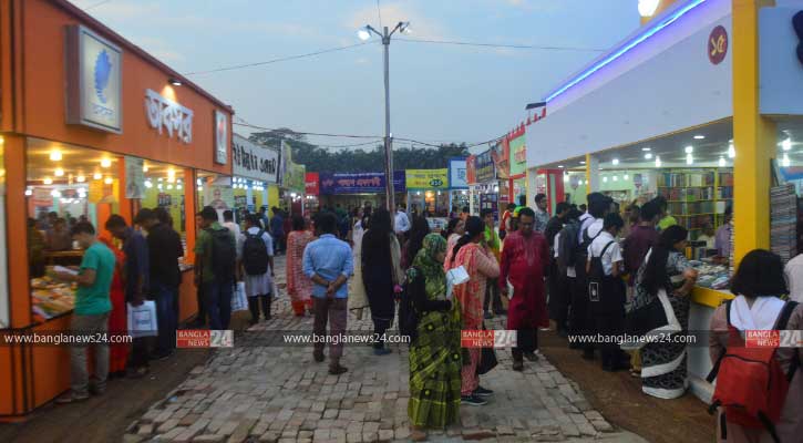 জৌলুস হারাচ্ছে পুরনো প্রকাশনী