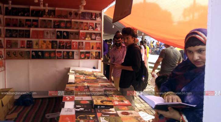 বিপ্লবীদের কথা পড়ছে না তরুণ প্রজন্ম