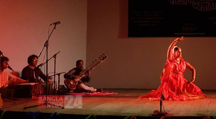 বেহালার সুর ও ওয়াফিয়া রহমানের শাস্ত্রীয় শিল্পের মুগ্ধতা