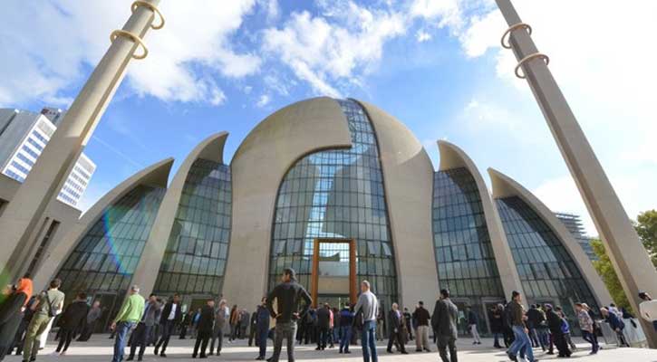 জার্মানিতে ইউরোপের অন্যতম বৃহৎ মসজিদের উদ্বোধন