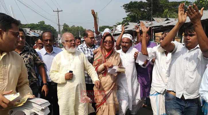 রামগতি-কমলনগরে লাইলির গণসংযোগ