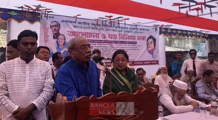 রাজাকারদের মনোনয়ন না দেওয়ার আহ্বান শাহারিয়ার কবিরের