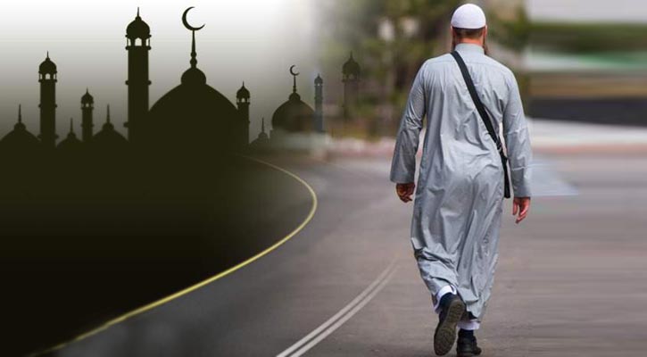 হেঁটে জুমার নামাজে যাওয়ার সওয়াব