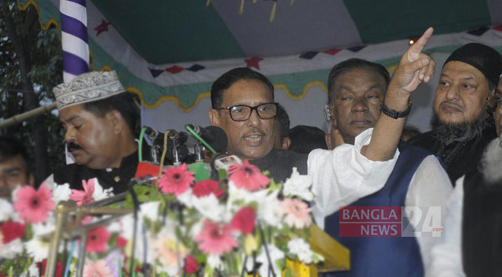 নেতা হতে চাইলে পোস্টারে নয়, মানুষের মনে নাম লেখাতে হবে