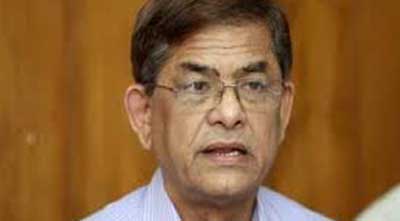 একজন জনসভা করছেন, আরেকজনকে সাজা দেওয়া হচ্ছে: ফখরুল