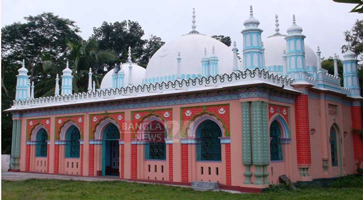 ঐতিহ্যবাহী সোহাতা আদি জামে মসজিদ