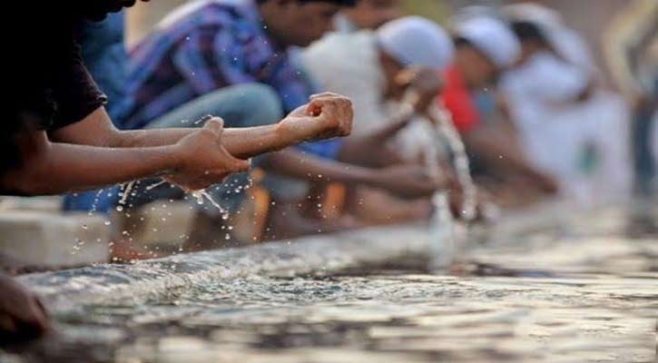 শীতকালে অজুর প্রয়োজনীয় মাসআলা