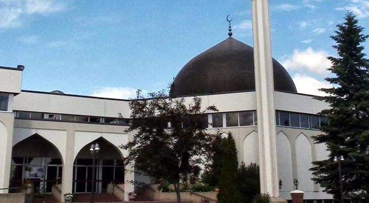 কানাডার সর্বপ্রাচীন মসজিদে গৃহহীনদের আশ্রয়