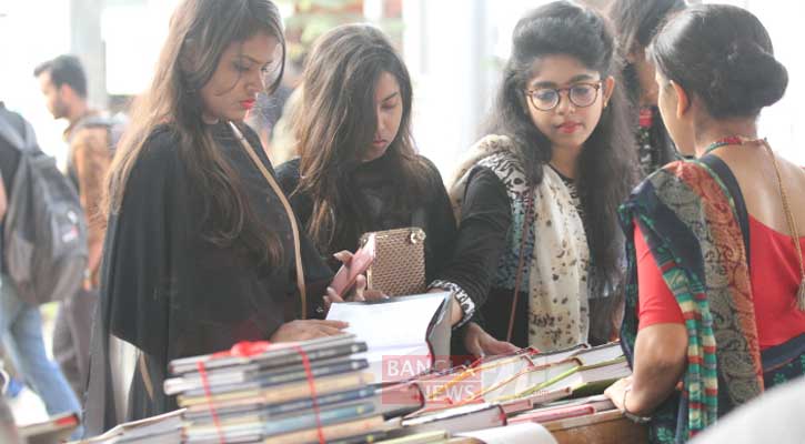 বই কেনার এখনই সময়