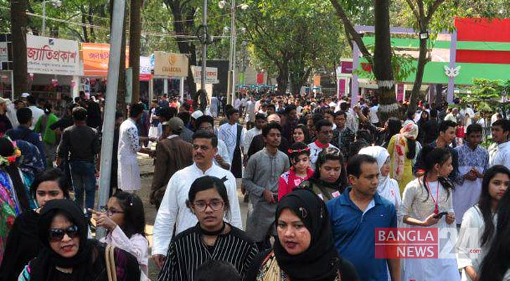 কথার ঝুড়ি নিয়ে বাড়ি ফেরা