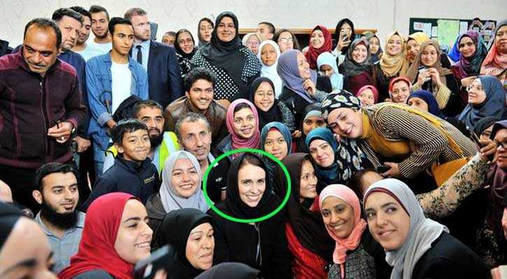 প্রধানমন্ত্রী জাসিন্ডাকে মুসলিম নারীর ‘বিস্ময়-বার্তা’