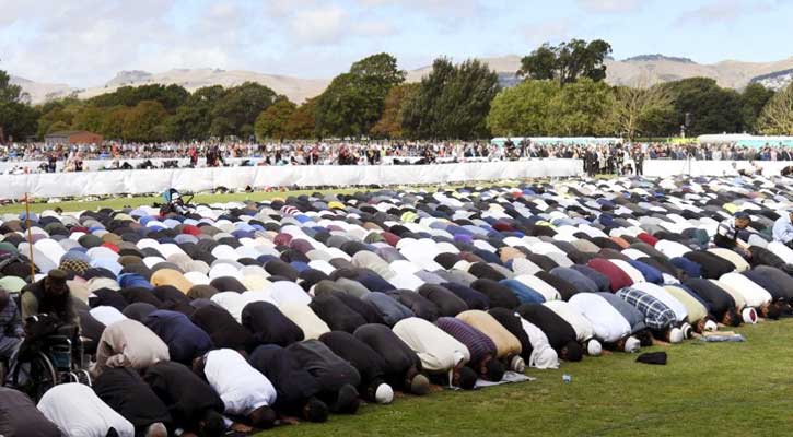 নামাজ মুমিনের শ্রেষ্ঠ ইবাদত