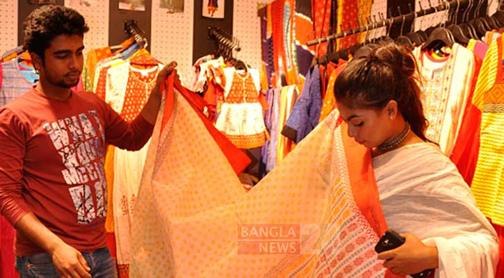 বৈশাখী কেনাকাটায় জমজমাট বসুন্ধরা সিটি