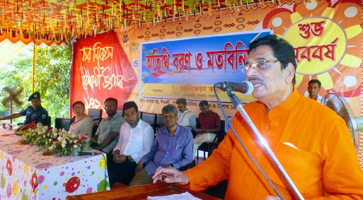 ‘আয় আরো বেঁধে বেঁধে থাকি’