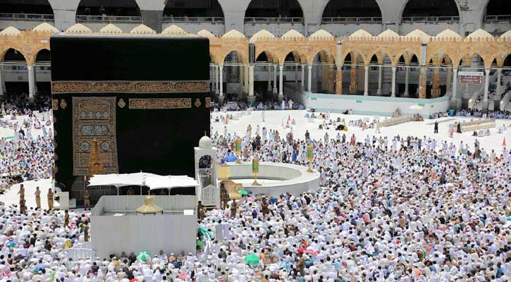 চলতি মৌসুমে ৫৫ লাখ মুসল্লির ওমরাহ পালন