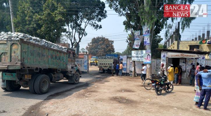 বাংলাবান্ধা বন্দরে পাথর আমদানি-রফতানি শুরু শনিবার