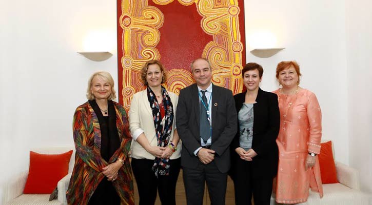 পোশাকশিল্পে উন্নয়নে সহযোগিতা দেবে অস্ট্রেলিয়া 