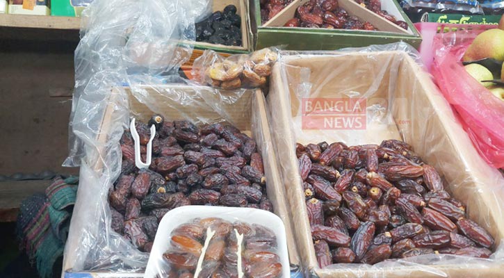 খেজুরের অস্বাভাবিক দামে ‘নাভিশ্বাস’ রোজাদারের