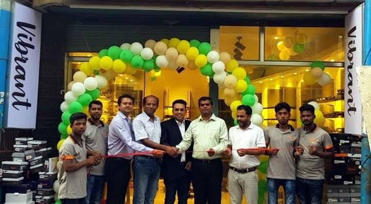 যশোরে ভাইব্রেন্টের ১৪তম শো-রুমের যাত্রা শুরু