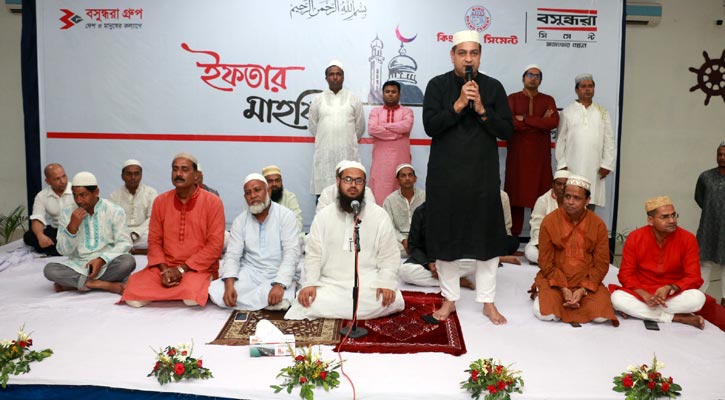 খুলনায় বসুন্ধরা গ্রুপের সিমেন্ট সেক্টরের ইফতার