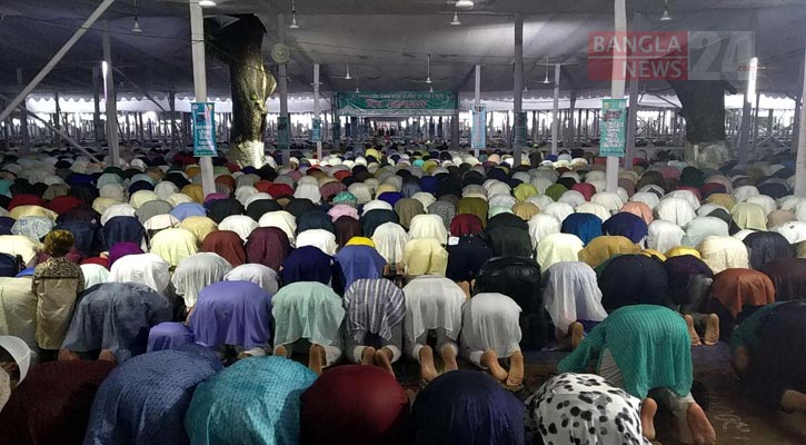 জাতীয় ঈদগাহে ঈদের প্রধান জামাত অনুষ্ঠিত